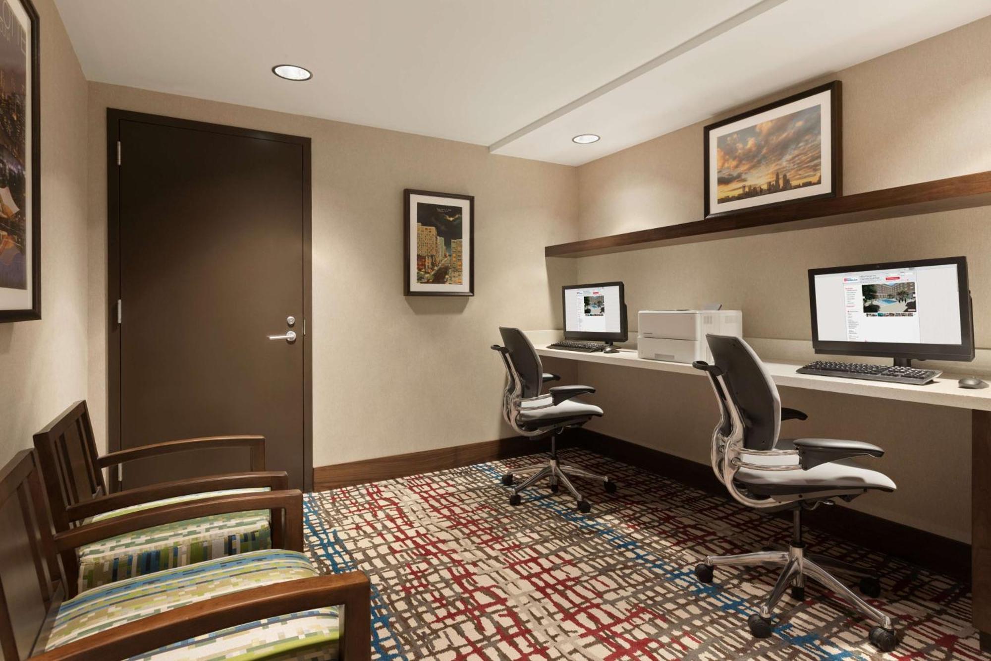Hilton Garden Inn Charlotte Southpark Eksteriør billede