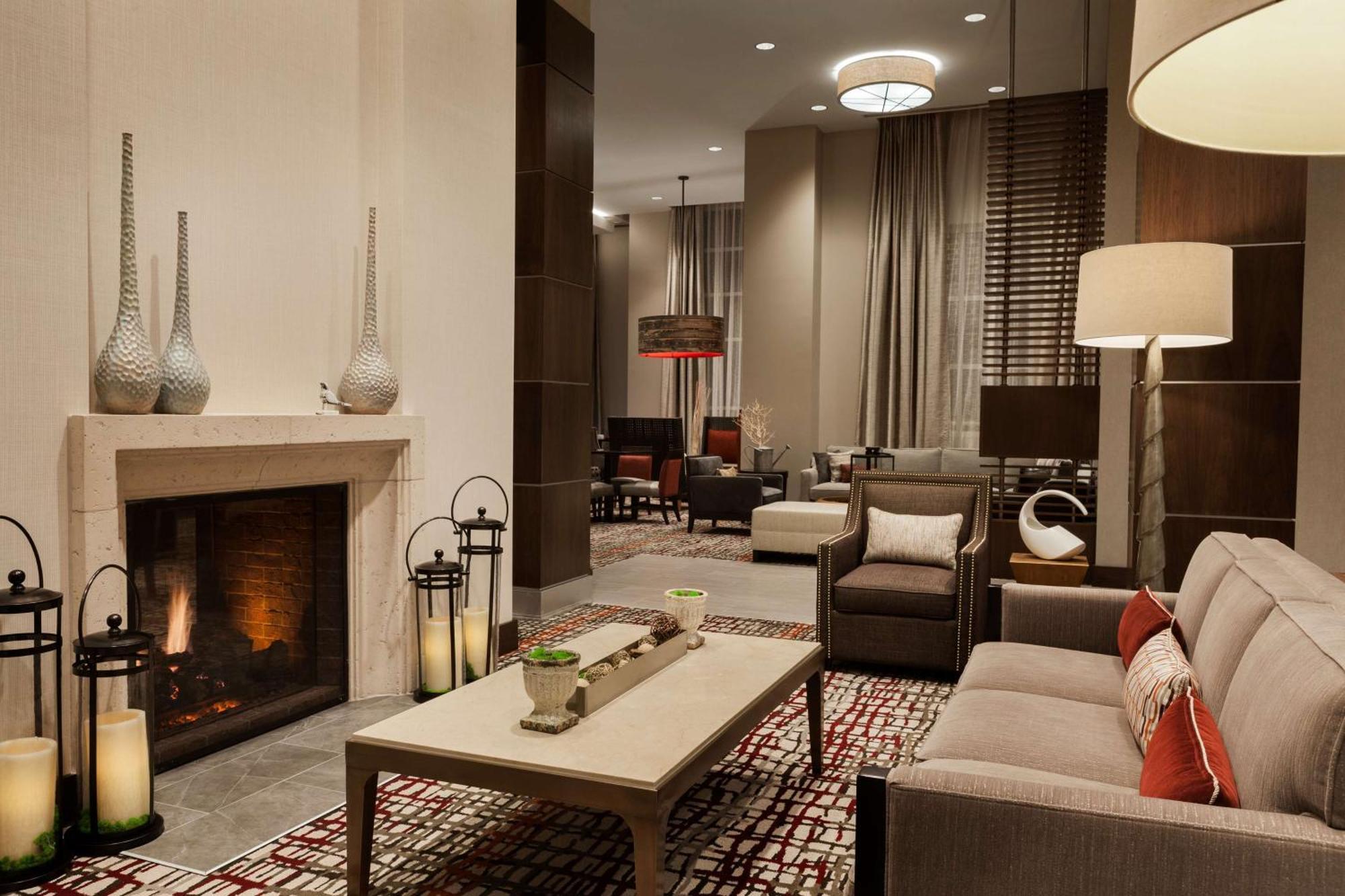 Hilton Garden Inn Charlotte Southpark Eksteriør billede